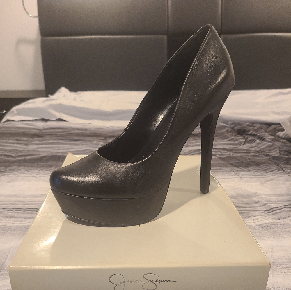 Leather shoes